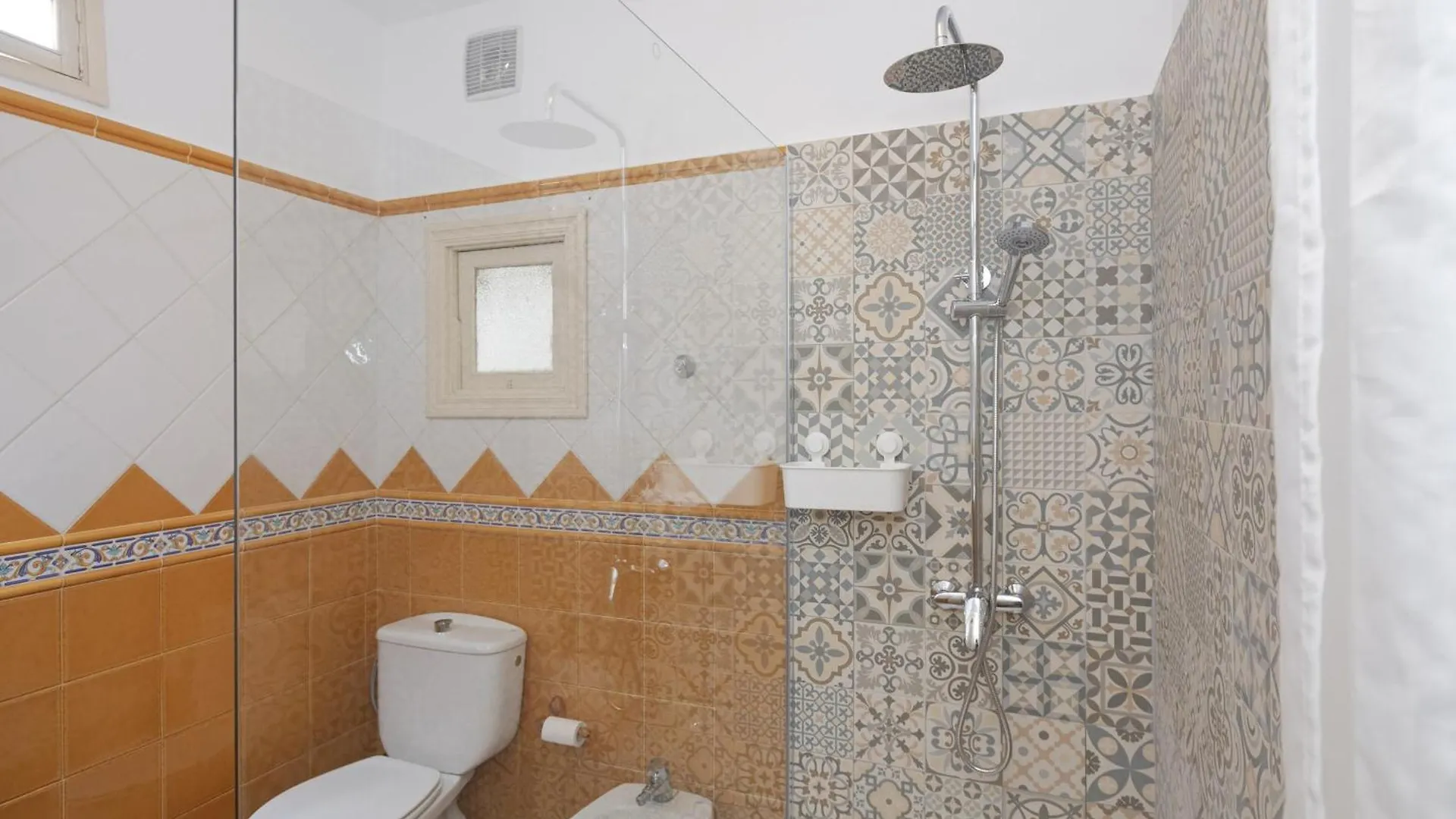 Rooftop View Escape - 1 Minute To Center And Fast Wi-Fi - Special Low Season Price For May And June Icod De Los Vinos Appartement